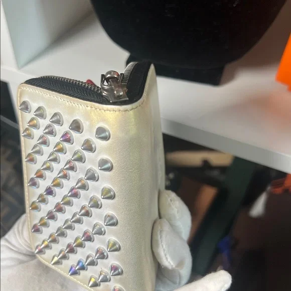 Authentic Christian Louboutin Metallic Compact Zip Card Wallet - Picture 5 of 8